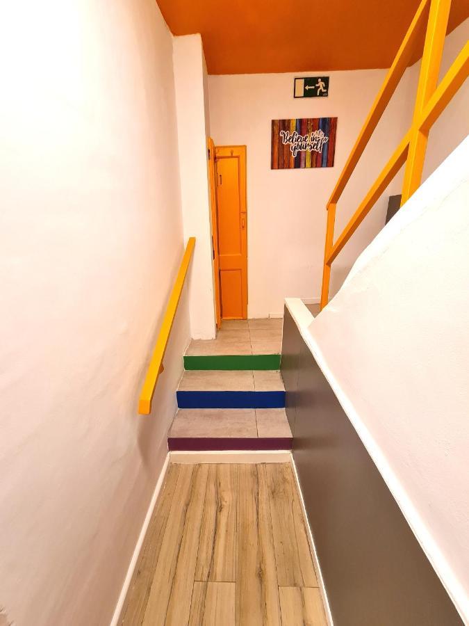 Arc House Gracia Hostel Βαρκελώνη Εξωτερικό φωτογραφία