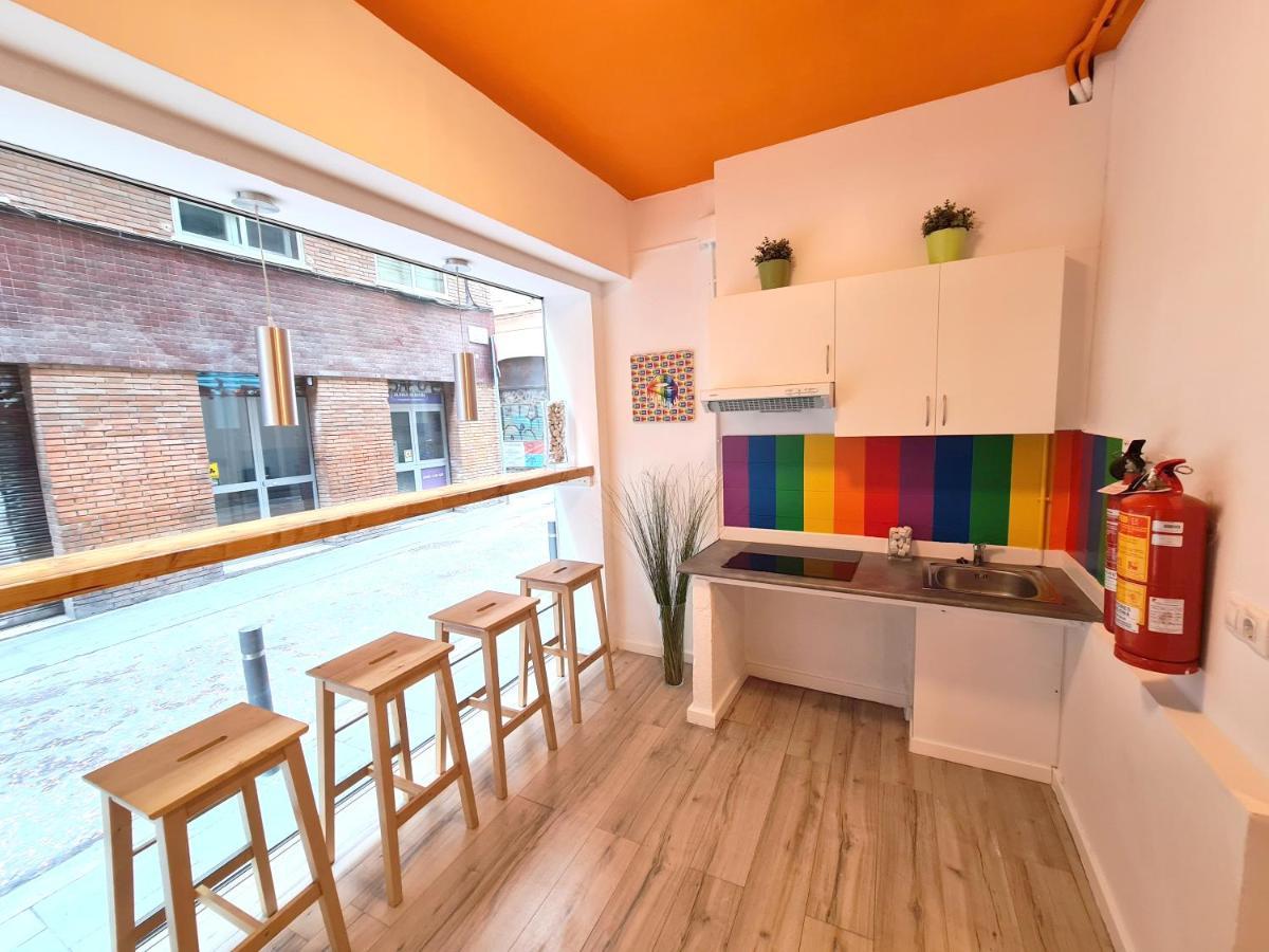 Arc House Gracia Hostel Βαρκελώνη Εξωτερικό φωτογραφία