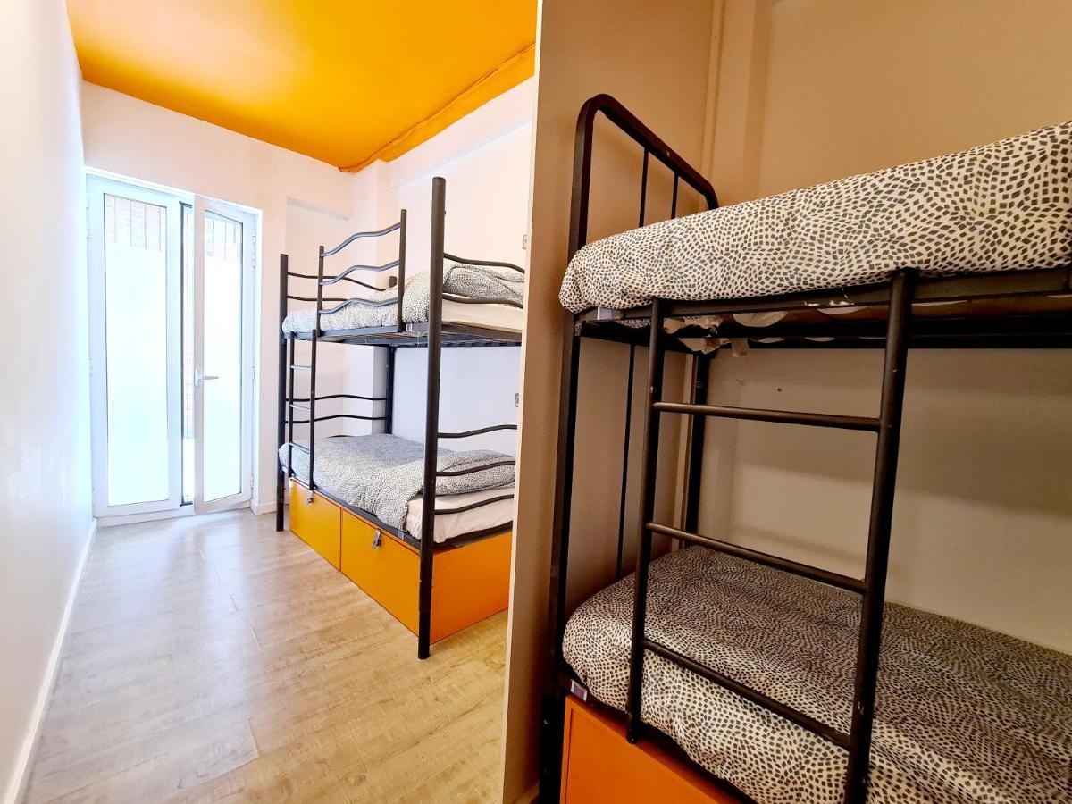 Arc House Gracia Hostel Βαρκελώνη Εξωτερικό φωτογραφία