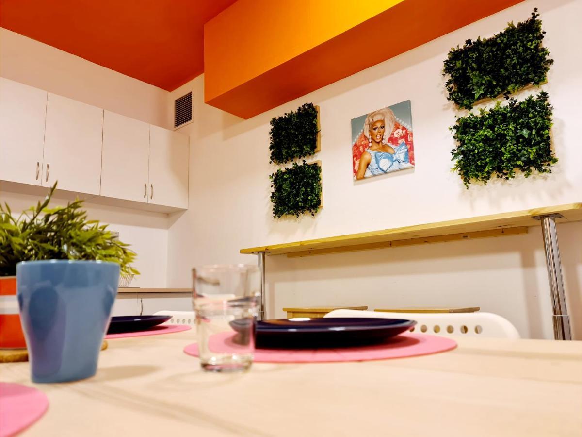 Arc House Gracia Hostel Βαρκελώνη Εξωτερικό φωτογραφία