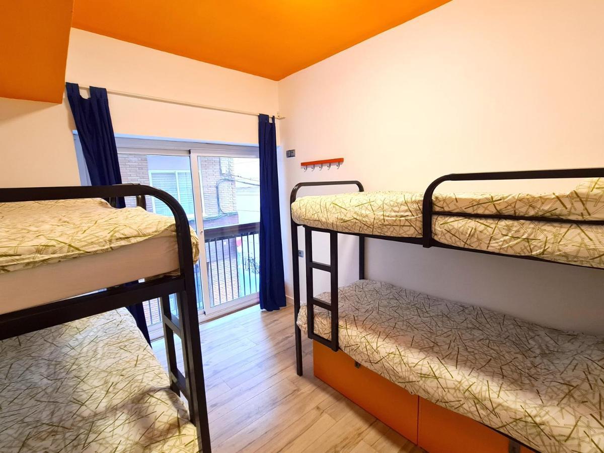 Arc House Gracia Hostel Βαρκελώνη Εξωτερικό φωτογραφία