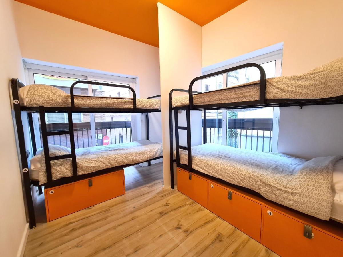 Arc House Gracia Hostel Βαρκελώνη Εξωτερικό φωτογραφία