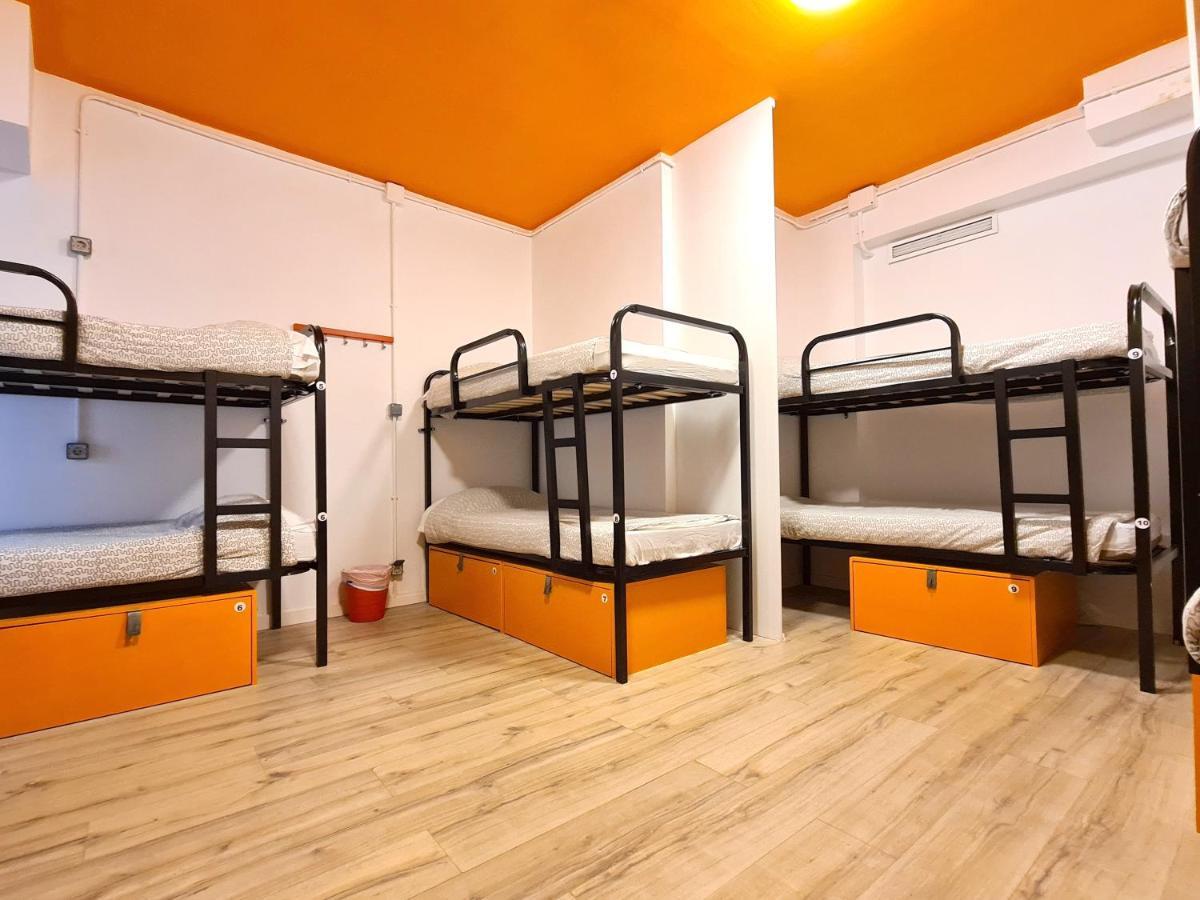 Arc House Gracia Hostel Βαρκελώνη Εξωτερικό φωτογραφία