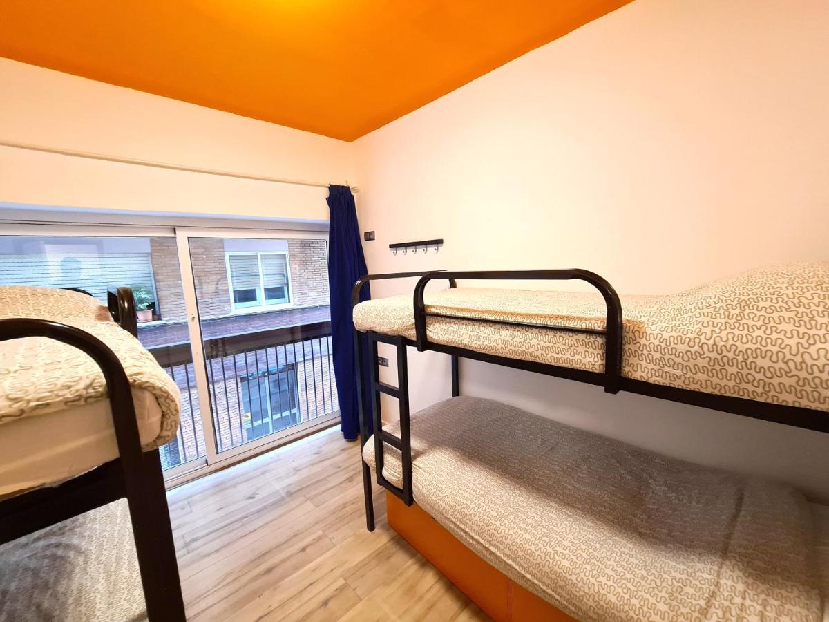 Arc House Gracia Hostel Βαρκελώνη Εξωτερικό φωτογραφία