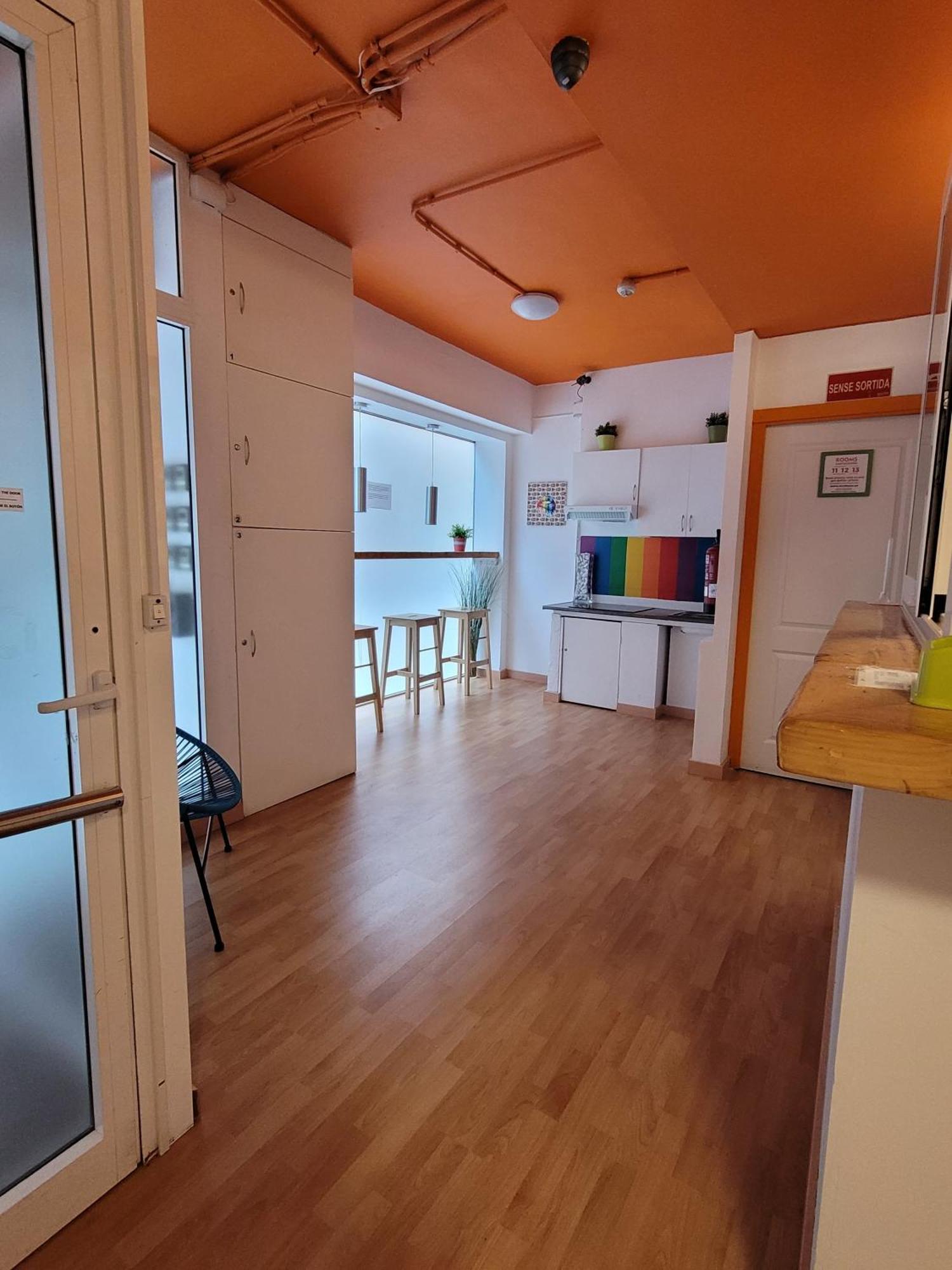 Arc House Gracia Hostel Βαρκελώνη Εξωτερικό φωτογραφία